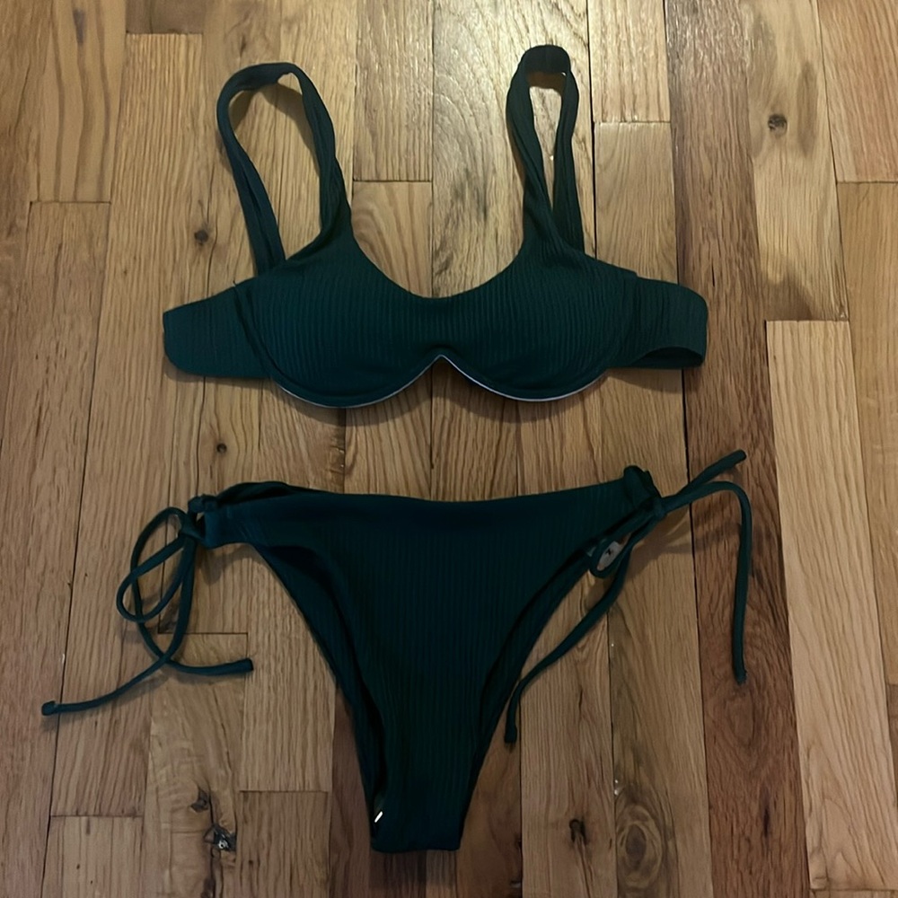 SHEIN Green Classic Bikini Set